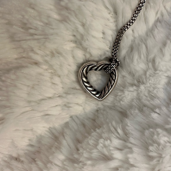 Authentic David Yurman Sterling Silver Open Heart Cable Necklace - Picture 10 of 16